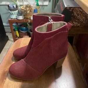 NWOT TOMS Women’s Lutana Booties